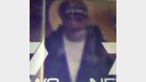 호주 시드니 인질극, 괴한 얼굴 카메라에 딱!…아랍계 외모