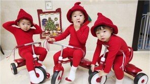 ‘슈퍼맨’ 송일국 아들 삼둥이, 루돌프로 변신… 빨간 내복 ‘완벽소화’