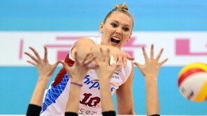 니콜 31득점…도로공사 3연패 끝