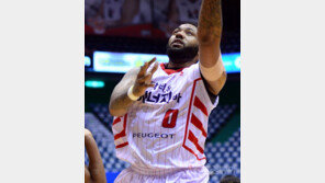 길렌워터 15점·9R…오리온스 3연패 끝