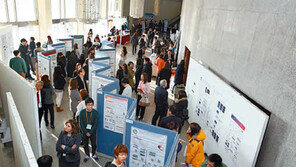 [Health&Beauty/헬스캡슐]“녹차, 매일 10잔씩 꾸준히 마시면 암 예방” 外