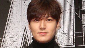 [포토] 이민호, 기술자들 한류 덕 좀 볼까?
