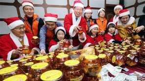 [광주/전남]장롱 속 외화-동전으로 연말 ‘이웃 사랑’