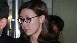 성현아 항소심 3차 공판, “흐느끼는 소리 법정 밖까지 들려”