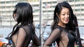 청룡영화제 노수람, 벗은 것보다 더 섹시한 ‘망사 드레스’…“29금 수준”