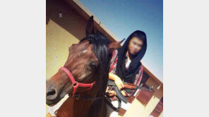 한국인 IS대원? 논란의 SNS 사진 보니…‘검은 천을 머리에 두른 동양 男’