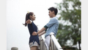 배누리, ‘텔레포트 연인’서 이민호와 재회… 밀착 스킨십 ‘눈길’