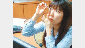 안구건조증 비상, 겨울철에 주로 나타나… “예방방법은?”