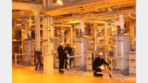 "25일부터 가동 중단하라" 원전 파괴 위협...반대 단체, 원전도면 또 공개