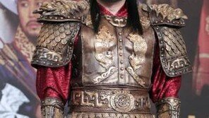 배우 정호근, “신내림을 받고 무속인이 됐다”…할머니도 무속인