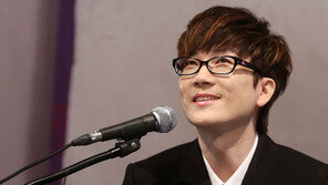 [연예 뉴스 스테이션] 서태지, 평창동 집으로 팬 300명 초대