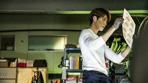 ‘님아’ 꺾은 ‘국제시장’…김우빈과 2라운드