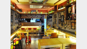 [2014 스포츠동아 하반기 HIT상품] 특별한 인테리어와 메뉴…스몰비어의 선두주자