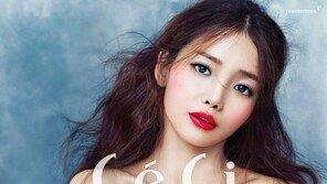 하연수 화보, 어깨 노출 ‘쇄골 미녀’ 인증…은근히 섹시해!