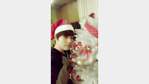 볼트가이 박시환, 캐롤 부른다? “미리 메리 크리스마스~”