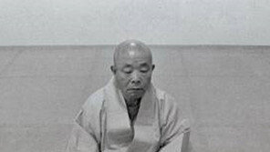 청산에 피던 꽃이 지셨습니까?