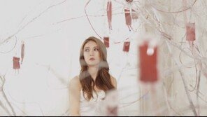 한소아, 겨울 시즌송 ‘창밖의 눈보라’ 발표 “사랑에 대한 달콤함+설렘”