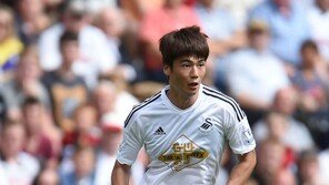 스완지 2연승 달성…기성용 풀타임 확실한 허리 담당