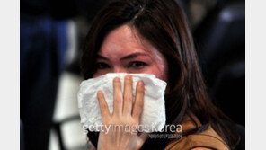 [화보] 에어아시아 여객기 실종… 실의에 빠진 유가족들