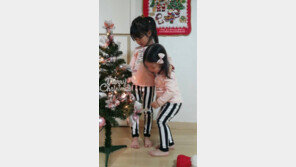 ‘K팝스타4’ 나하은, 일상 모습도 깜찍…동생과 커플룩 입고 ‘찰칵’