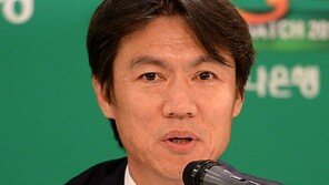 [콤팩트뉴스] 홍명보 전 감독 등 축구발전기금 1억 기부 外