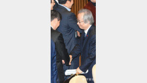 머리 깎은 이주영 “국회복귀 신고합니다”