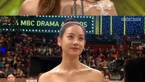‘MBC 연기대상’ 이유리 대상… 신동엽 19금 농담에 오연서 당황