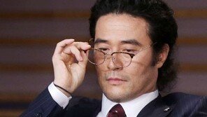 최민수 수상거부 “뭐 잘한 게 있어야 받죠”…MC 신동엽 반응은?