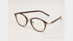 빅터 앤 롤프, 겨울 감성에 럭셔리 골드 안경 출시