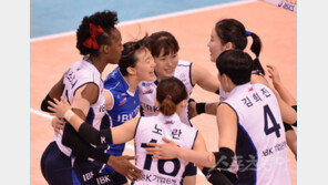 기업은행 4연승…선두 복귀