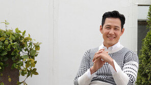 이정재, 교제 인정…오랜 친구에서 최근 연인으로