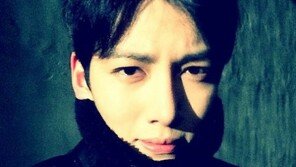 지창욱, ‘힐러’ 촬영 인증샷 “추워도 너무 추워” 조각 외모