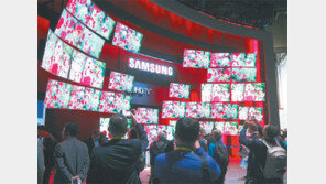 새로운 차원의 TV? 삼성이 선보인 ‘SUHD TV’가 뭐기에…