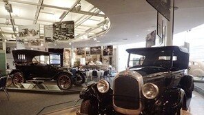 美 자동차 역사를 품은 차고 ‘크라이슬러 박물관’을 가다