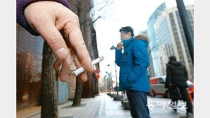 당신 손끝의 담배, 아이 눈앞의 흉기