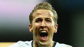 [통신원 리포트] 아스널 무너뜨린 해리 케인…토트넘의 ‘허리케인’ 되다