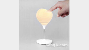 메이크잇리얼, 깨지지 않는 무선 LED스탠드 '두라이트' 출시