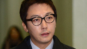 탁재훈, ‘이혼소송 중 외도’ 논란에 강경입장 “허위보도로 심각한 명예 실추”