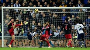 기성용 풀타임 활약에도… 스완지, WBA 무기력한 패배