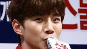 ‘스물’ 이준호 “카메라 앞 육두문자 대사, 이상한 쾌감 있어” 웃음 만발