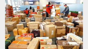 국회의원들에 쏟아지는 설 선물