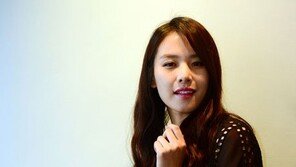 조윤희 “혼자 끙끙거렸던 20대, 동료들과 함께한 30대”