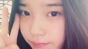 ‘스베누 스타리그’ 아이유 축하공연…민낯 셀카 공개 ‘청순미 폭발’