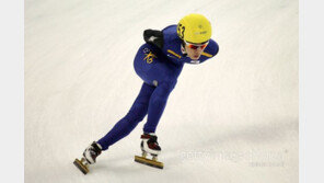 쇼트트랙 신다운, 1000m 금…월드컵 전 대회 우승
