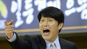 부상과 승리 사이…선두 우리은행의 딜레마