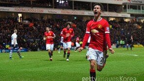 맨유 FA컵 역전승, 에레라·펠라이니·루니 골… 8강 상대는 아스날