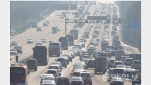설연휴 고속도로 교통상황, 서울-부산 6시간40분…뻥 뚤린 도로는?