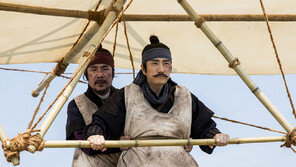 조선명탐정과 웃어볼까, 쎄시봉과 추억에 젖어볼까