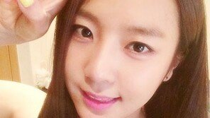 쥬얼리 예원 셀카 공개, “설 연휴 시작 저와 함께 하세요”…‘너무 깜찍한 거 아냐?’