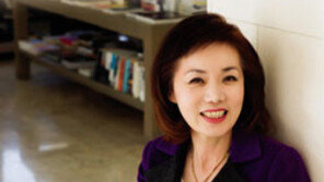 “공직 생활 30년…두 딸 생각하며 유리천장 깨왔다”  